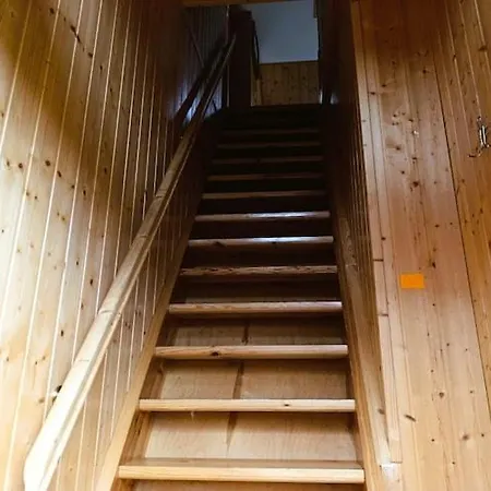 For 4 People, Apartman